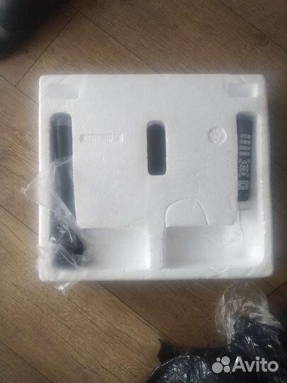 Новая Блютуз колонка брак