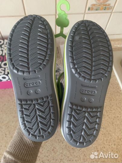 Новые сандалии crocs c13 30-31 размер