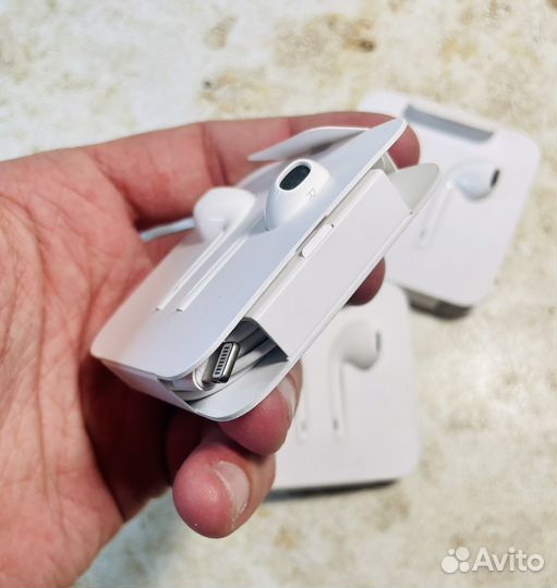 Наушники Apple Lightning Original