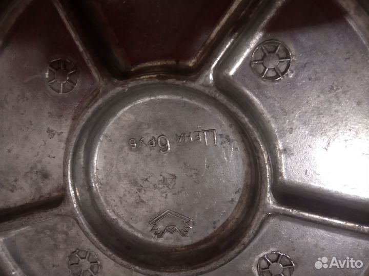 Орешница с ручками