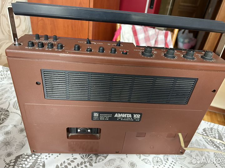 Радиомагнитола(магнитола кассетная) Аэлита 102