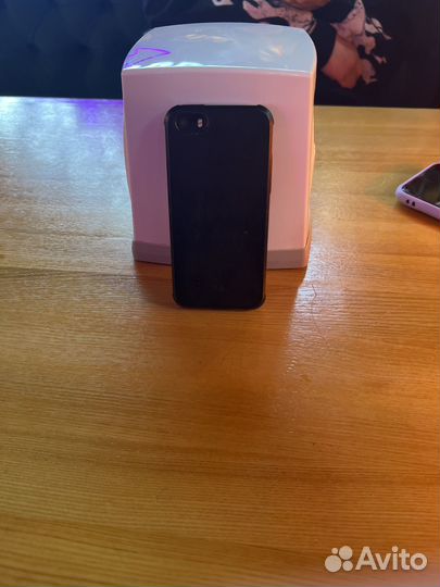 iPhone, 16 ГБ