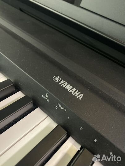 Yamaha P-45B Цифровое пианино