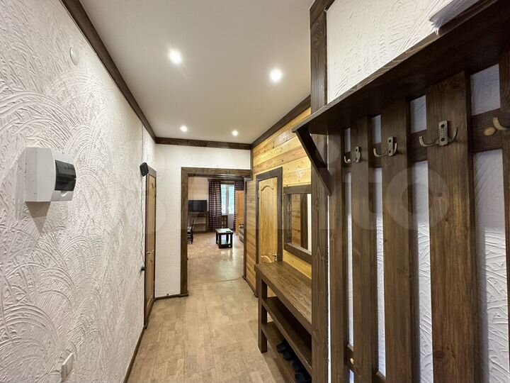 2-к. квартира, 70 м², 6/8 эт.