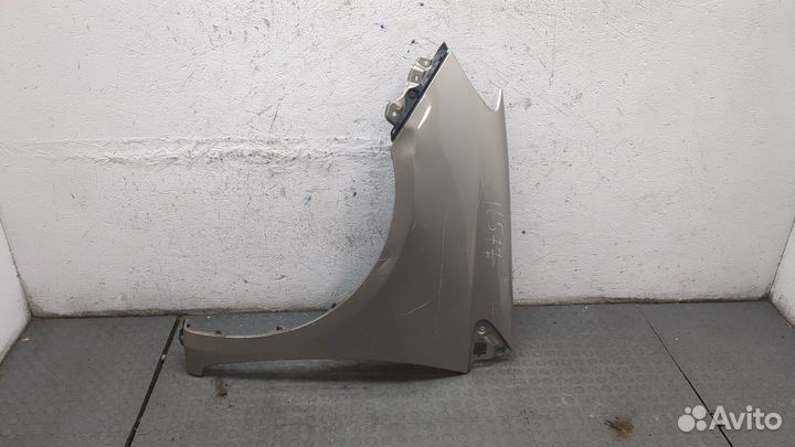 Крыло Toyota Sienna 2, 2003