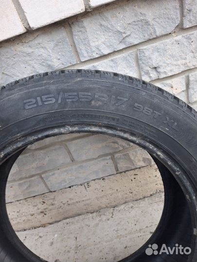 Nokian Tyres Hakkapeliitta 8 215/55 R17 98T