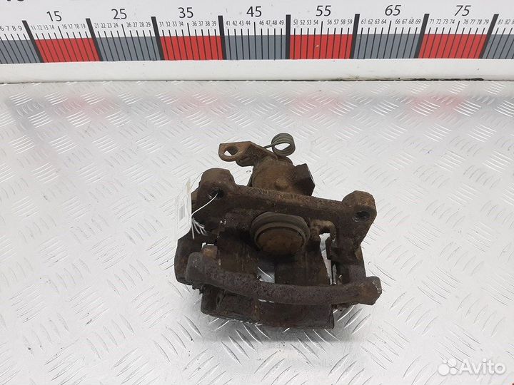 Суппорт для Volkswagen Transporter (T5)