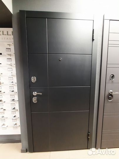 Дверь входная