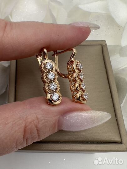 Классные серьги под бриллианты золото медицинское