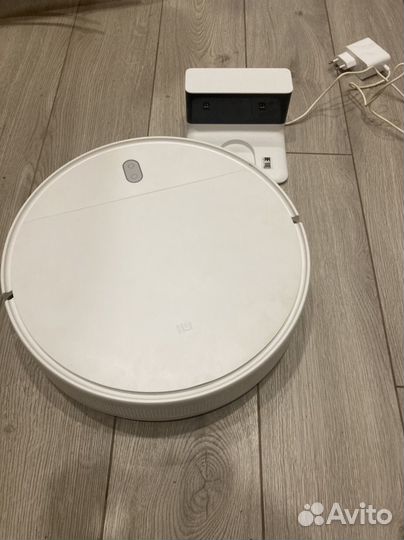 Xiaomi Робот-пылесос Mi Robot Vacuum-Mop Essential