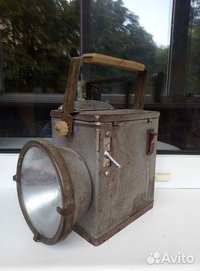 Старинный жд сигнальный фонарь трёхцветный