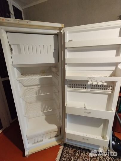 Холодильник stinol