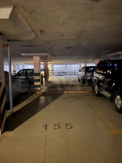 Машиноместо, 16 м²