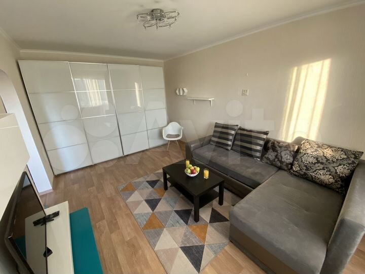 1-к. квартира, 40 м², 6/9 эт.