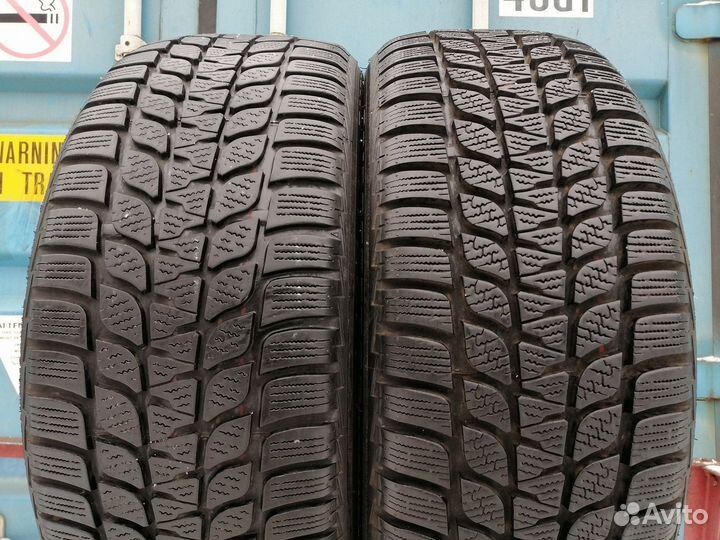 Bridgestone Blizzak LM-25 205/50 R17