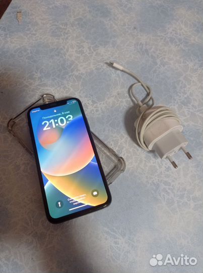 Телефон iPhone x