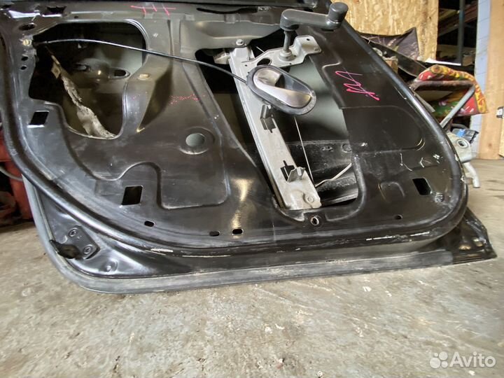 Дверь задняя левая Renault Megane 2 2003-2009