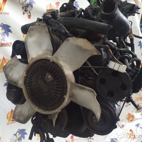 Двигатель Mitsubishi Pajero V73 6G72