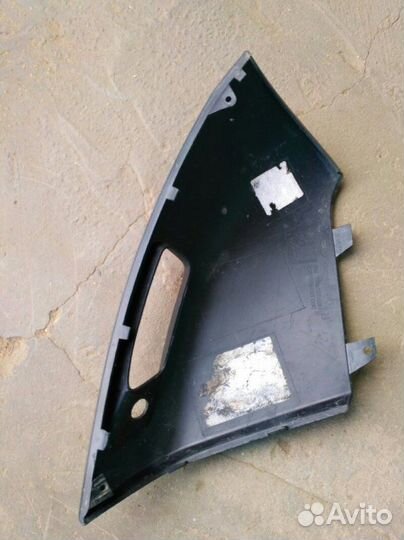 Накладка бампера передняя правая Land Rover Range