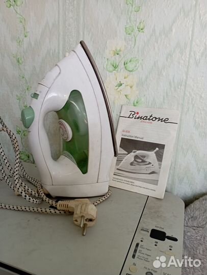 Утюг Binatone