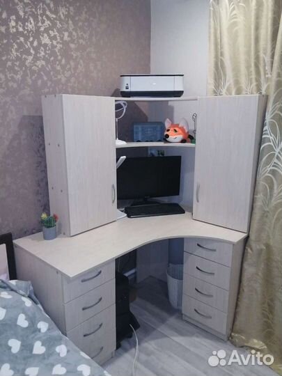 Компьютерный стол