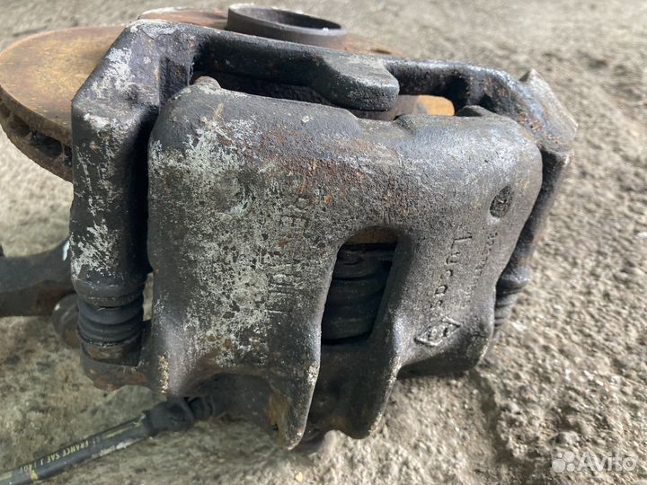 Тормозные суппорта Рено laguna 1 передние