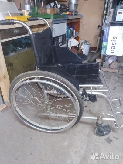 Инвалидная коляска