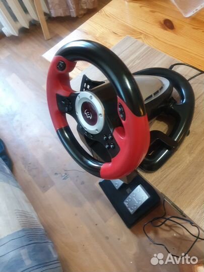 Игровая приставка руль