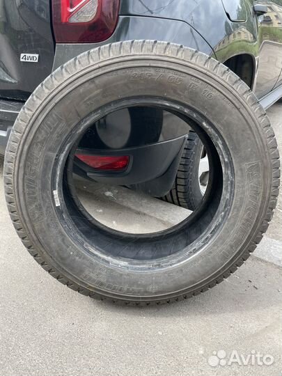 Michelin Latitude Cross 215/65 R16