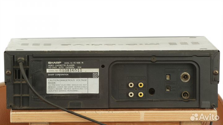 Видеомагнитофон sharp VC-M2E Ri