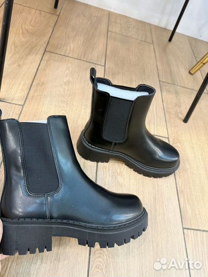 Ботинки женские