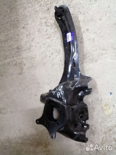 Продольный рычаг задний правый на Volvo S 40