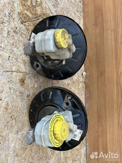 Вакуумный усилитель тормозов Volkswagen Polo