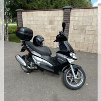 Мотоцикл gilera runner VRX 200