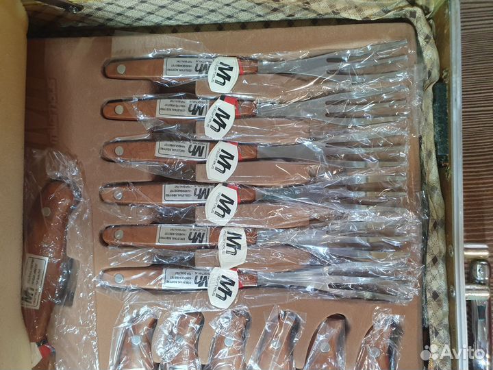 Набор ножей Millerhaus в кейсе