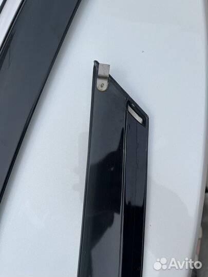 Ветровики на toyota camry 70