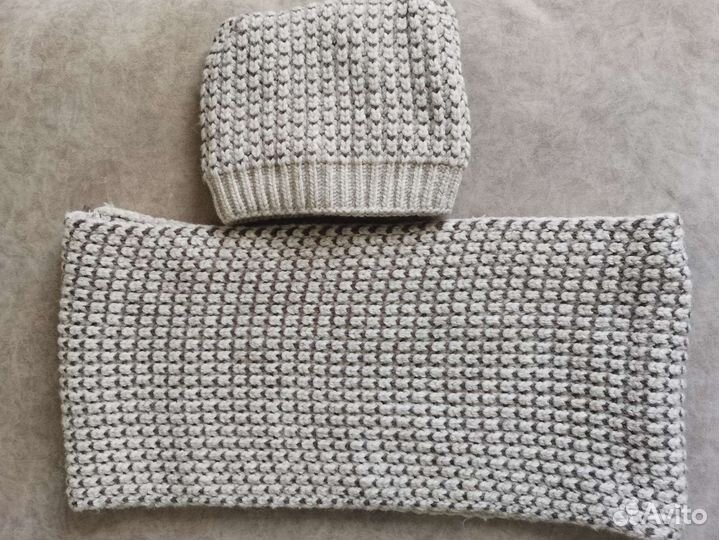 Комплект шапка и снуд