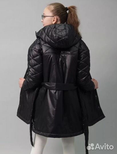 Весенние куртка для девочки 146-152