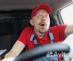 Водитель-курьер на своей машине (с)