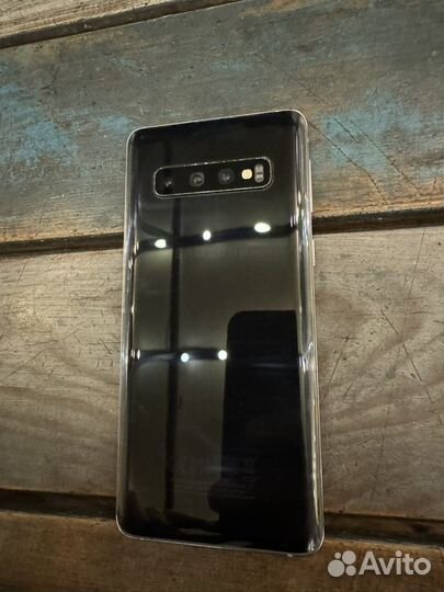 Samsung Galaxy S10, 6/128 ГБ