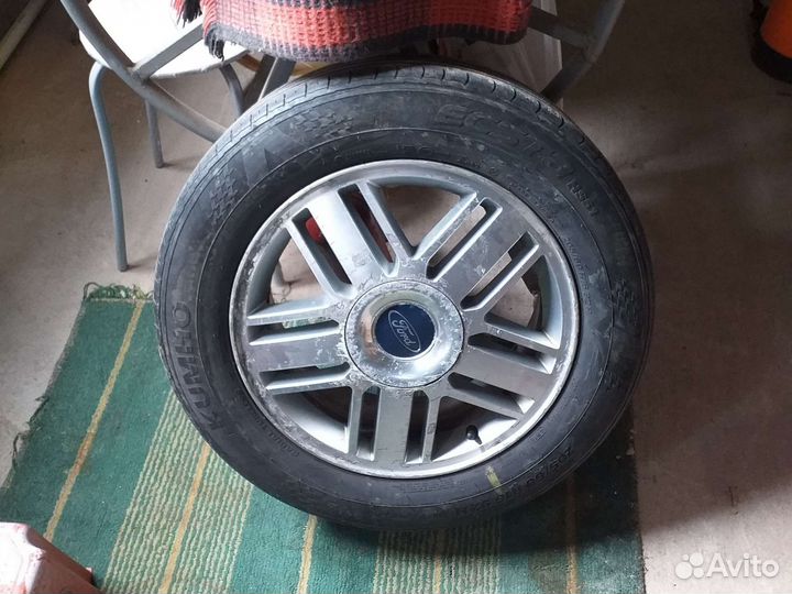 Kumho Ecsta HS51 205/60 R16 92H