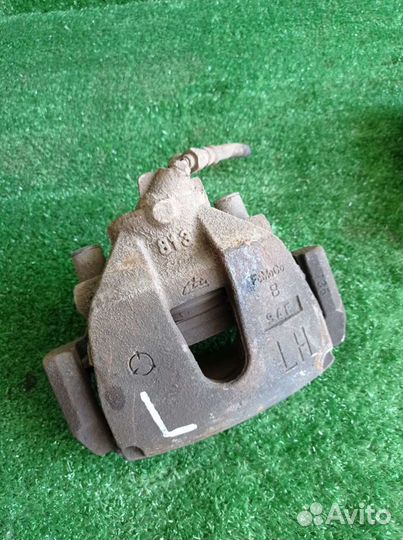 Суппорт передний мазда 3 BL