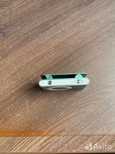 iPod shuffle 2