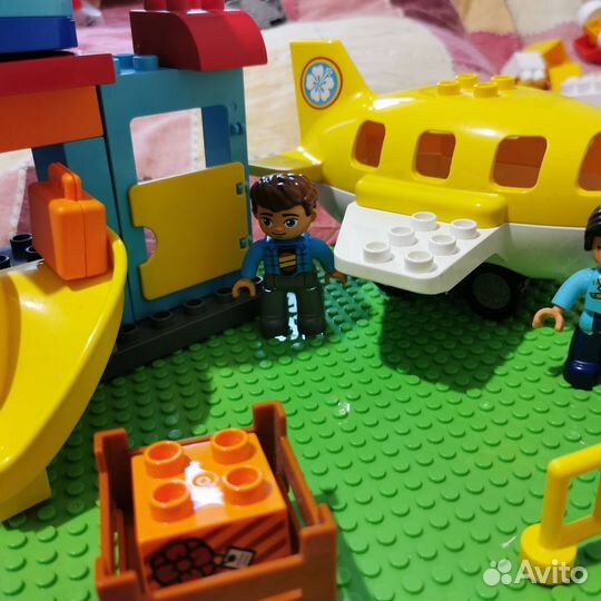 Конструктор Lego duplo Аэропорт ориг