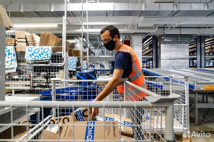 М.Строгино. Оператор склада в компанию Озон