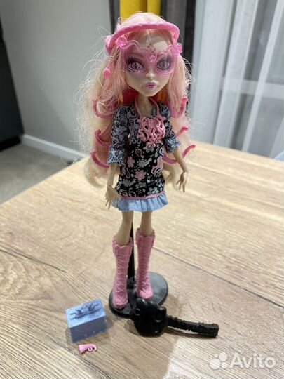 Кукла Монстер Хай Вайперин Горгон