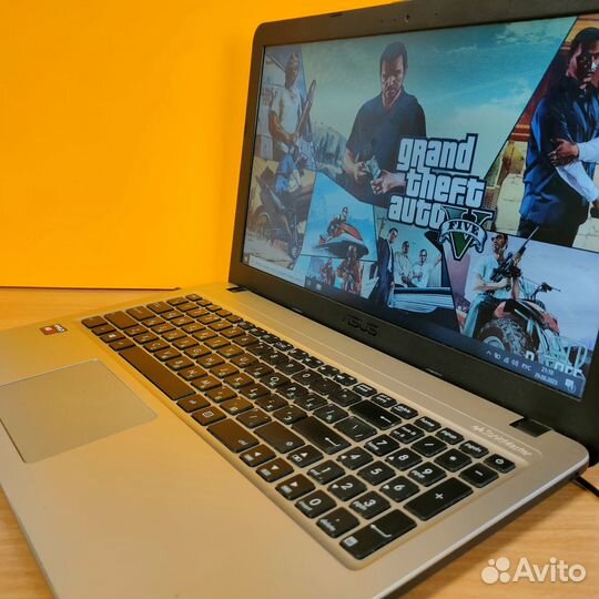 Мощный 4х ядерный Ноутбук Asus