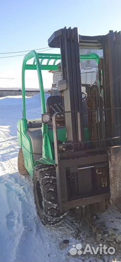 Вилочный погрузчик Mitsubishi FG30NT, 2006