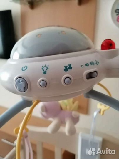 Мобиль на кроватку fisher price