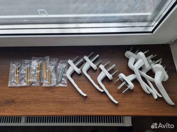 Ручки оконные